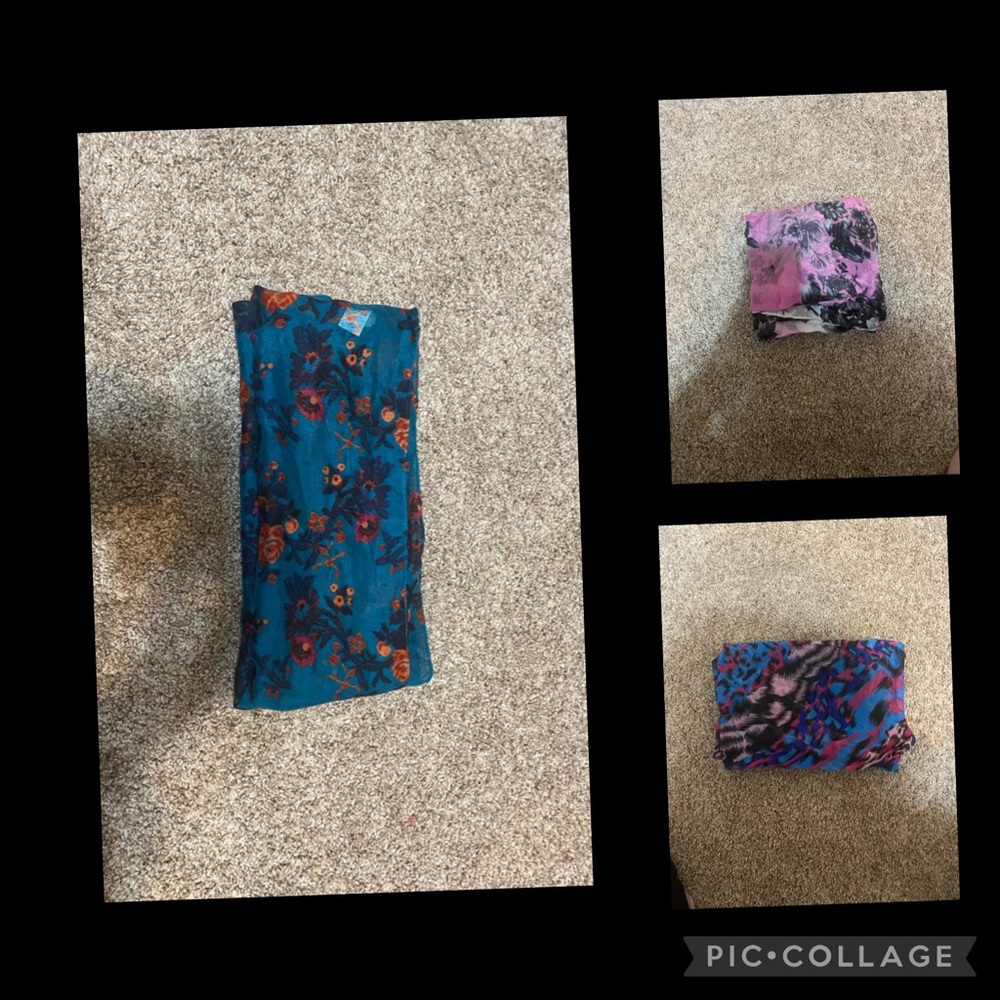 3 floral/leopard print scarves 🟣